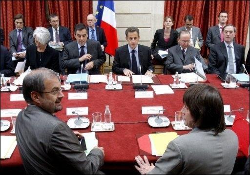 Nicolas Sarkozy crée 1 000 emplois … à Pôle-Emploi