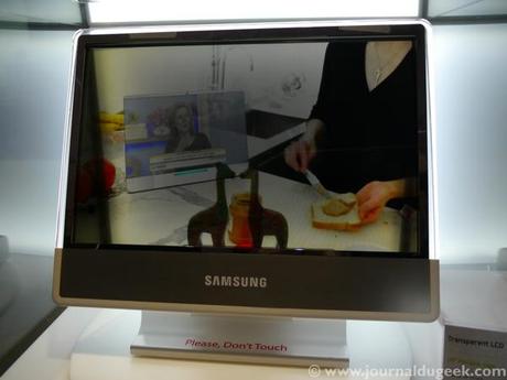  Samsung va lancer la production décrans LCD transparents de 46