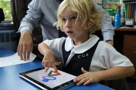 iBooks Authors, l'iPad devient indispensable...