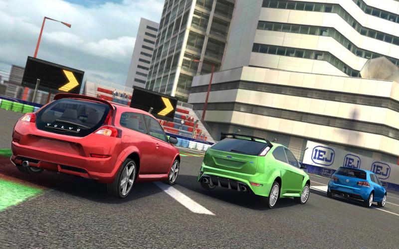 Real Racing 2, grosse promo pour iPhone et Mac