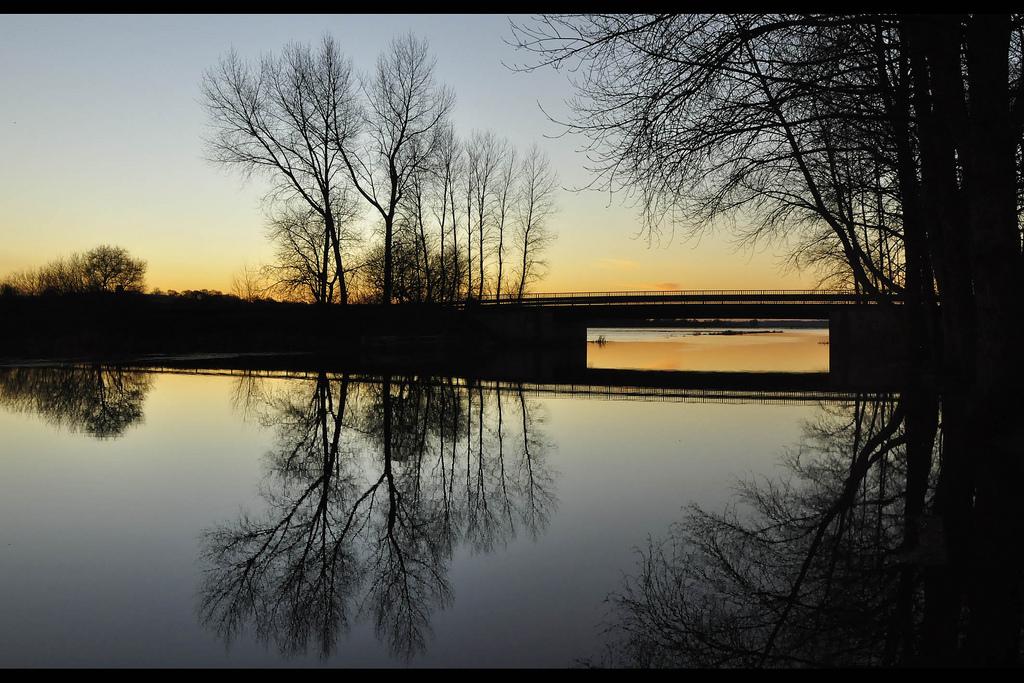 Coucher de Soleil sur le marais - Picauville (2071)