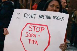 Sous pression, le Sénat fait marche arrière sur le projet SOPA/PIPA