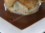 Ballotin crêpe compotée mangue sauce coco-chocolat