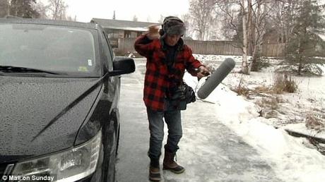 article-0-0F20A83500000578-698_634x356 Critique cinéma : Sarah Palin – You Betcha!