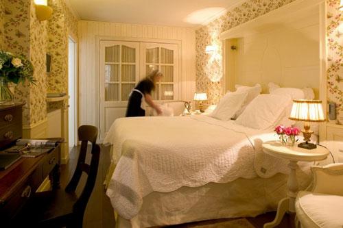 room-2-bruges-Hotel-Orangerie-Hoosta-magazine-paris