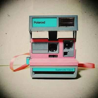 Polaroid  //