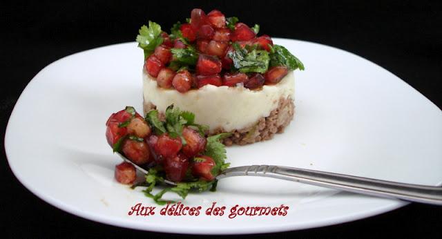 VIANDE HACHÉE EN PARMENTIER  ET SALADE DE PERSIL A LA GRENADE