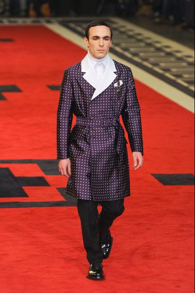 Fashion | Prada Vampirique