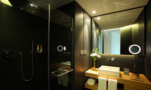 bath-room-2-Ohla-Hotel-Espagne-hoosta-magazine-paris