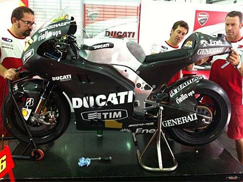 GP-2012-01-54-premiere-image-Ducati_GP12_Rossi.jpg