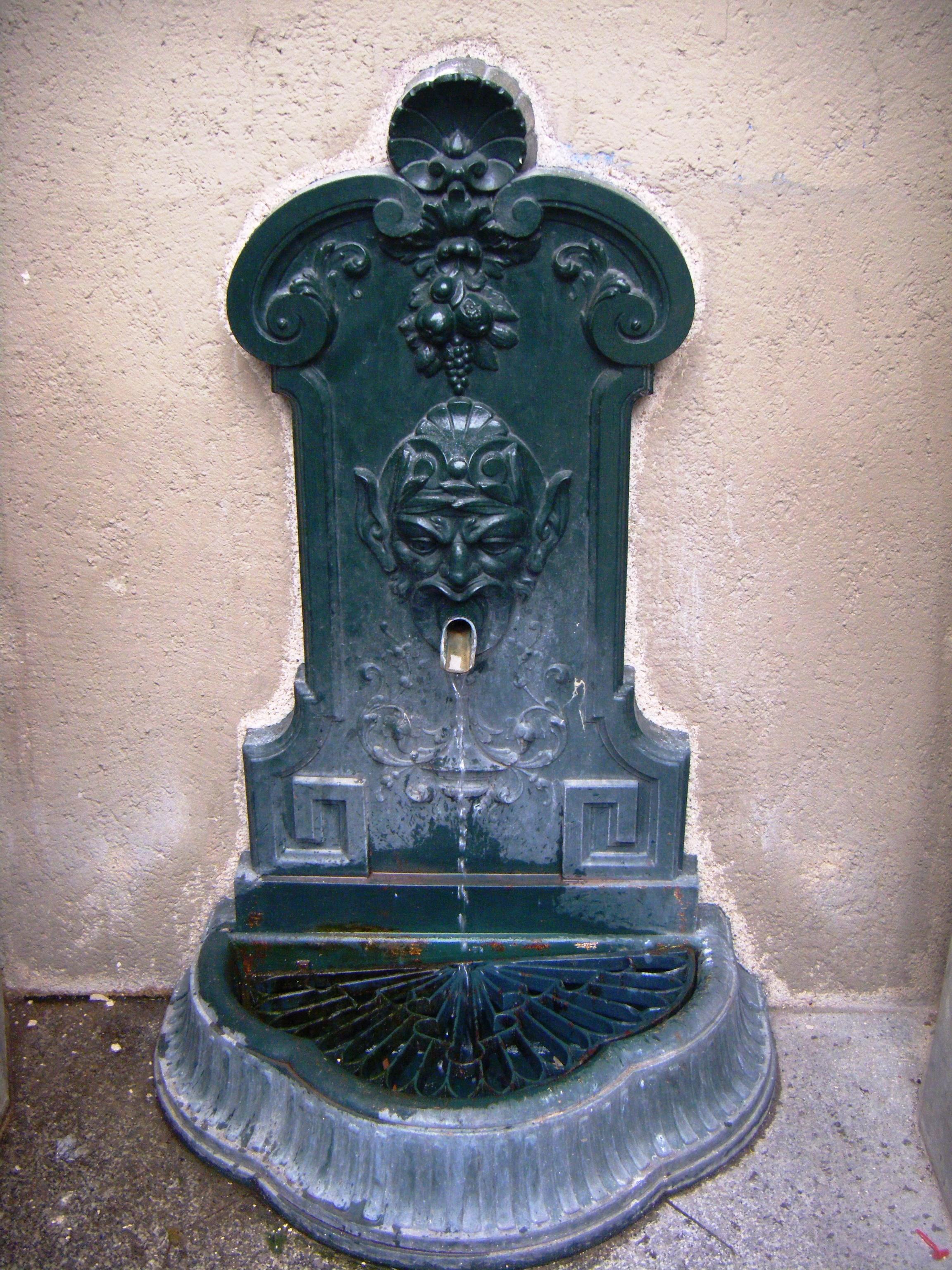 Fontaines Wallace à Paris