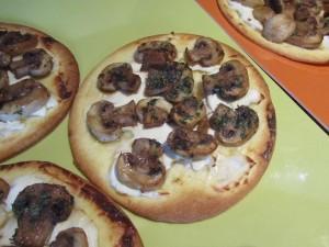 tartelettes aux champignons et fromage frais