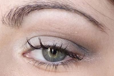 Dark grey, Hot brown. ♥  7