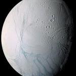 Encelade, petite lune très active de Saturne