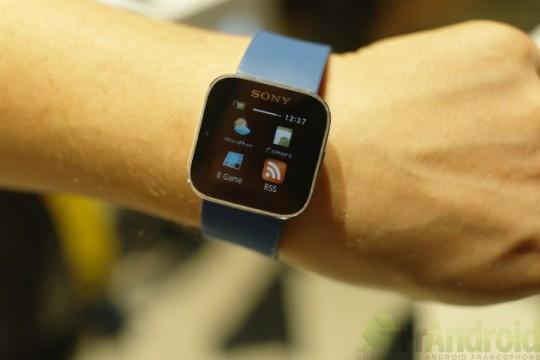 smart watch 540x360 Smart Watch : Pilotez votre Smartphone Android