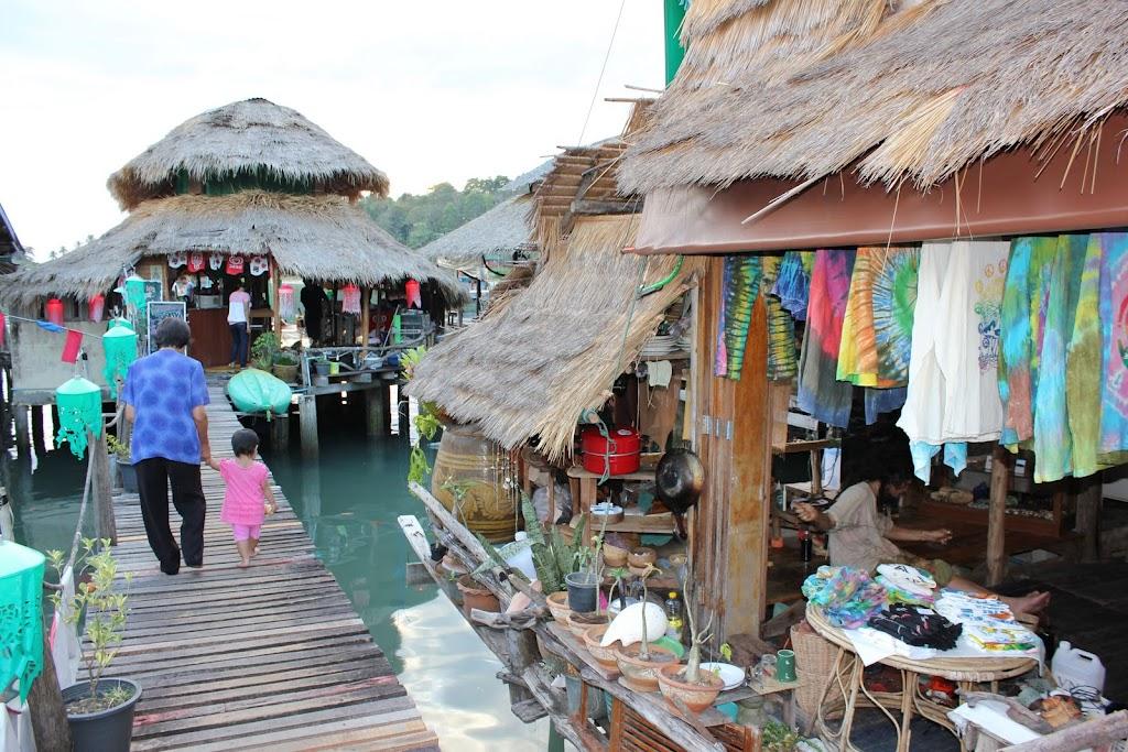 Un peu d’ailleurs…