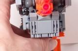 tumblr lyw9ulnnqh1r1fqel 160x105 Megatron Lego se transforme en NES Zapper