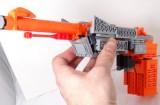 tumblr lyw9uffeXc1r1fqel 160x105 Megatron Lego se transforme en NES Zapper