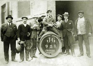 390255_208054559281014_202286423191161_438077_1944542596_n