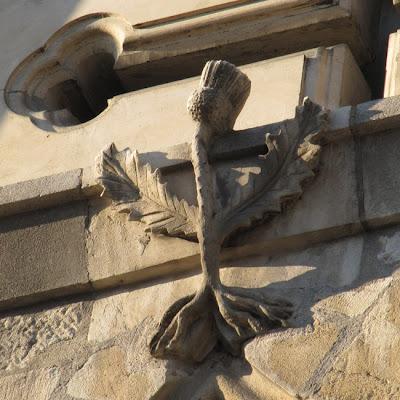 Qui s'y frotte s'y pique (139)