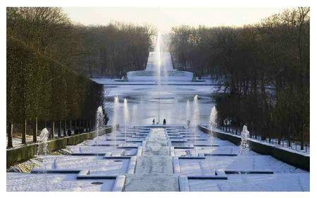 Sceaux_48259_grande-cascade-en-hiver