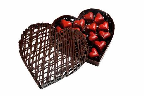 Cage-coeur-et-gingembre-chocolats-christophe-roussel-saint-valentin-2012-bar-a-chocolat-cadran-hotel-paris-france-hoosta-magazine