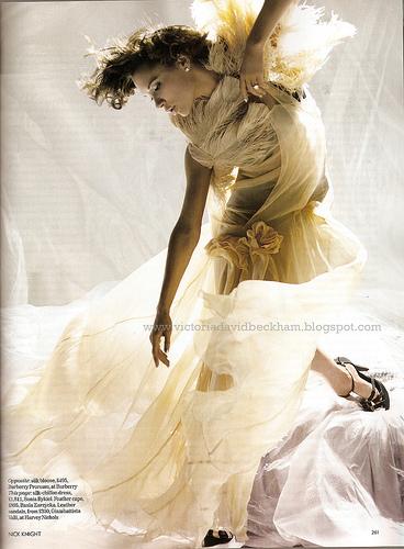 Victoria Bechman dans l’édition britannique du magazine Vogue