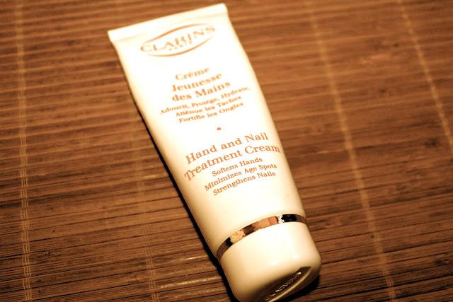 Crème Jeunesse des Mains de Clarins, une valeur sûre