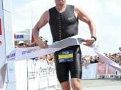 Armstrong vient polluer triathlon