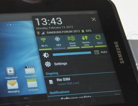 Samsung lance la nouvelle Galaxy Tab 2 GT-P3100