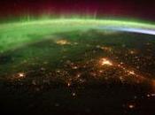 vidéo, survols nocturne cités américaines danse aurores boréales