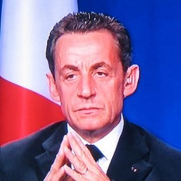 Faire une entrée en campagne tonitruante : la méthode Sarkozy #SarkoCaSuffit
