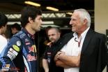 Mark Webber, Dieter Mateschitz, Red Bull, 2010 Abu Dhabi Formula 1 Grand Prix, Formula 1