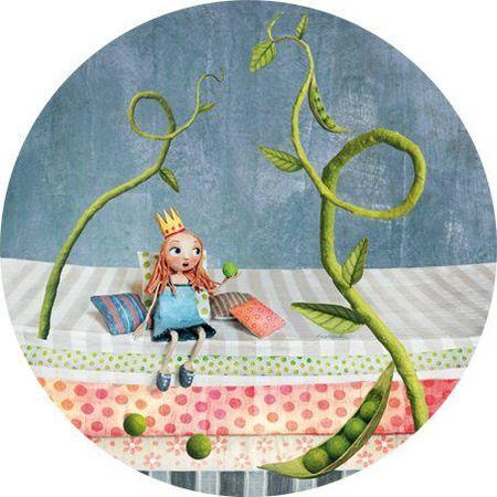 Anatopik : rencontre mode et illustration princesse au petit pois Chloé Rémiat