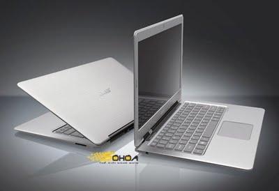 macbook acer1 Ultrabook : Apple passe à loffensive et brevette le MacBook Air