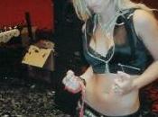 Nouvelle photo Britney tournage clip Love Rock’n'Roll