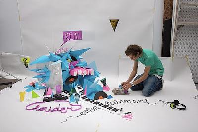 JULIEN VALLEE / ROCK, PAPER AND CISSORS.