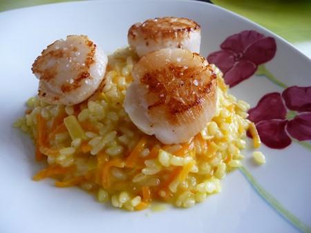 RISOTTO POIREAU ET CAROTTES AUX NOIX DE SAINT-JACQUES