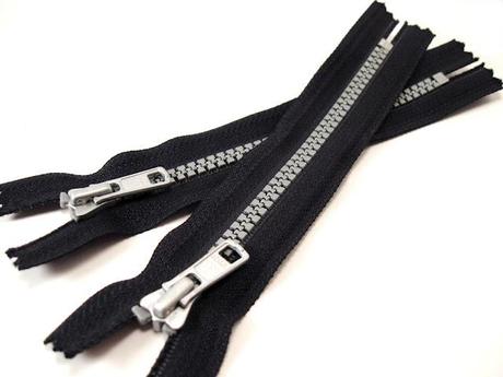 Lot de fermetures éclairs à vendre dans la boutique en ligne