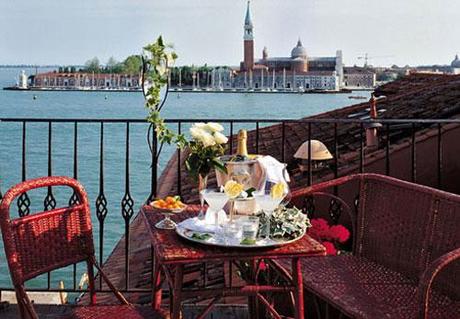 terrazza-hotel-metropole-venise-italie-hoosta-magazine