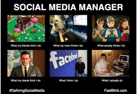 social media manager gnd geek meme humour What i really do: des memes sur votre métier ;) humour 2  geek gnd geekndev