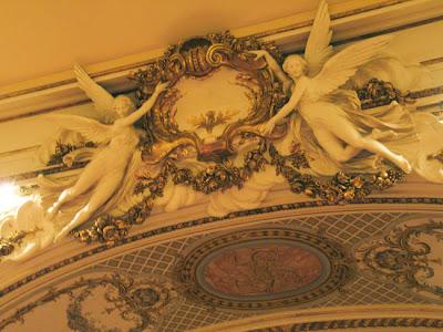 Qui s'y frotte s'y pique (141)