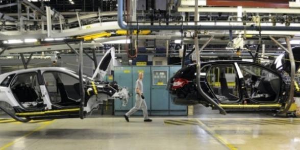 L’Insee tâcle  la droite sur le coût du travail