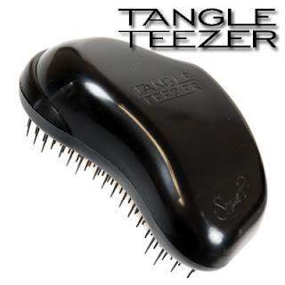 Ne plus démêler ses cheveux dans la douleur grâce à la brosse Tangle Teezer