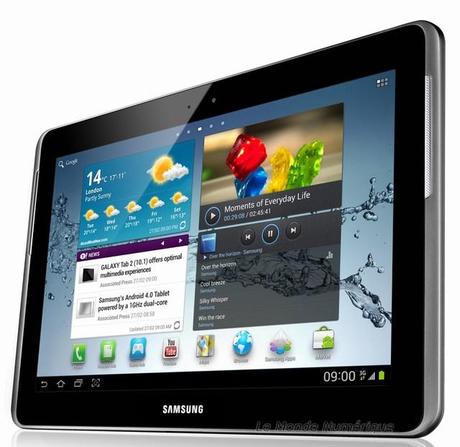 MWC 2012 : Samsung dévoile une nouvelle tablette Galaxy Tab 2 (10.1) plus épaisse mais avec un port MicroSD