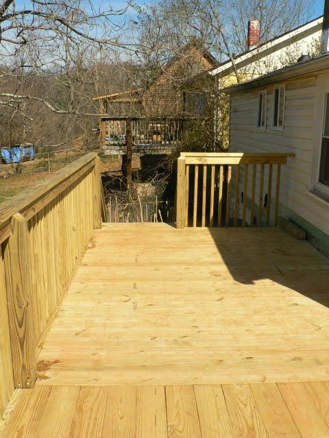 Au Revoir les Escaliers, Bonjour la Terrasse