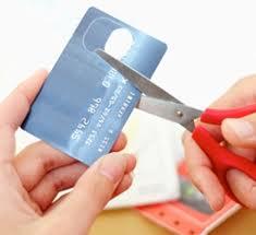 Le chateau de carte du crédit à la consommation
