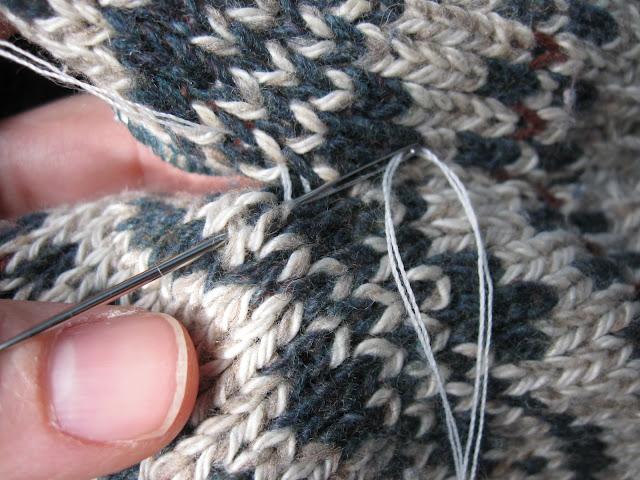 Tuto DIY couture et tricot:  des jambières écos avec du tricot recyclé.
