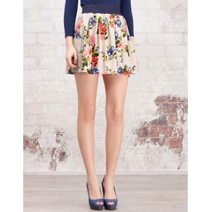 Campagne de Stradivarius pour le printemps 2012