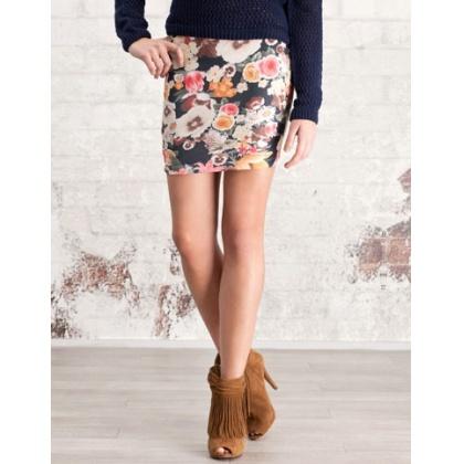 Campagne de Stradivarius pour le printemps 2012